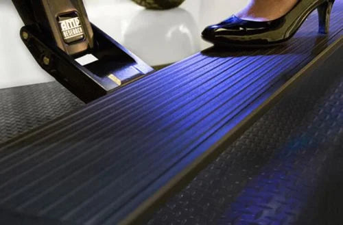 AMP RESEARCH POWERSTEP PLUG-N-PLAY 16-17 NISSAN 5.0L TITAN XD CUMMINS